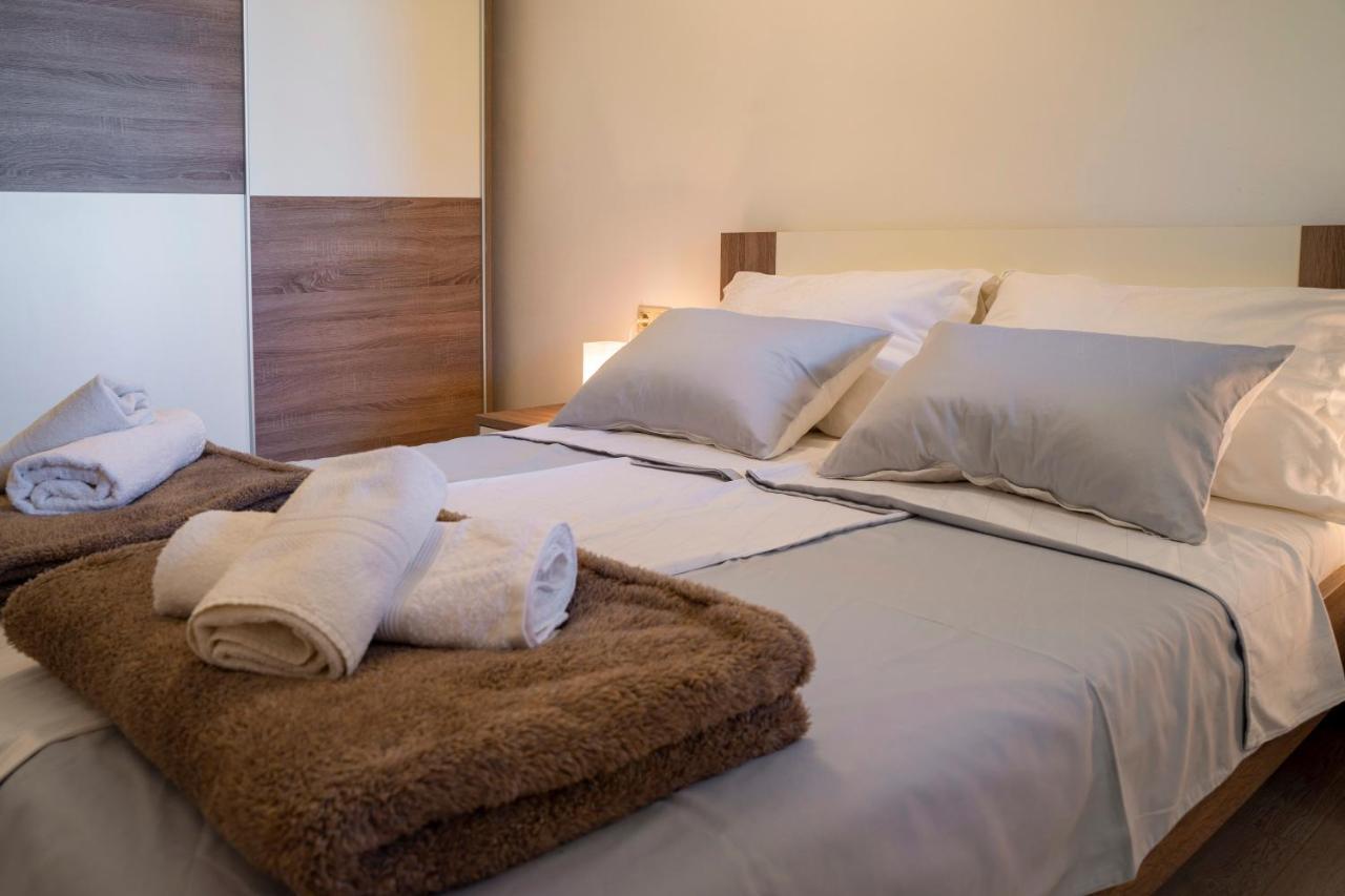 House Fidulic - Apartment The Lavender Lumbarda Bagian luar foto